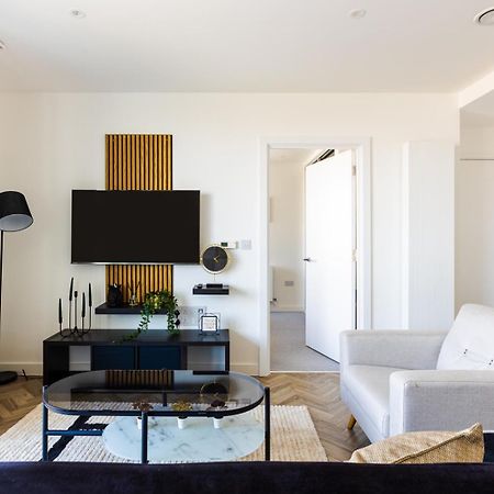 Luxury Apt Near Canary Wharf With Stunning Views لندن المظهر الخارجي الصورة